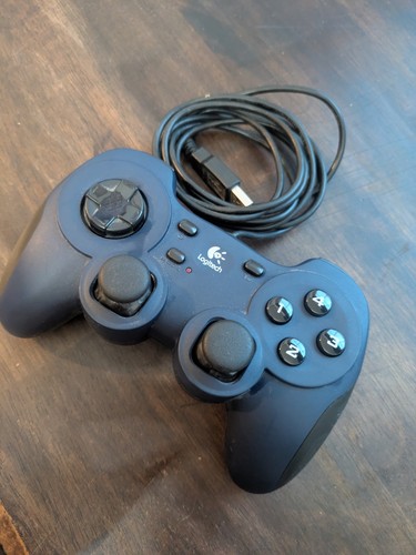 Logitech dual action - action, gamepad