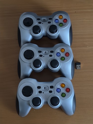 Logitech f710 gamepad wireless - logitech,