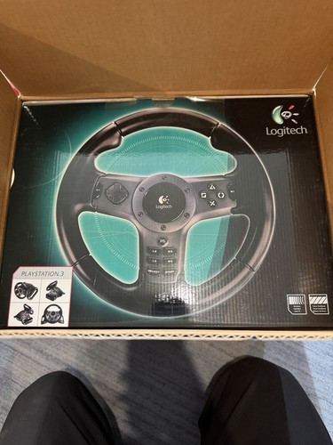 Logitech driving force volante - logitech,